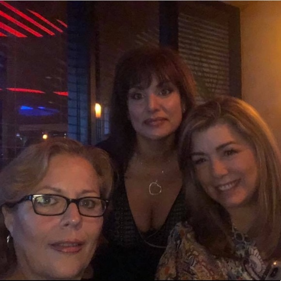 Meet your Posher, Jacqueline (Jackie) - Picture 3 of 8